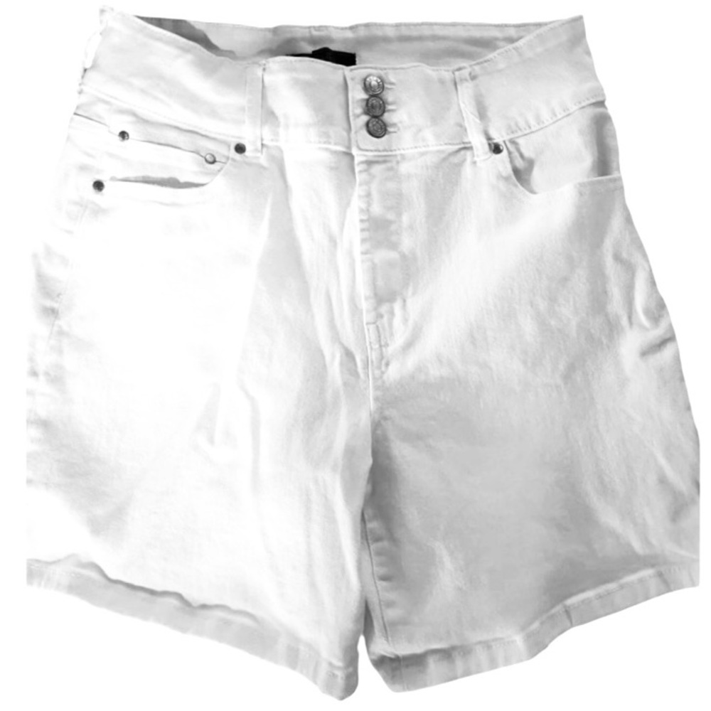Rachel Roy sz 10/30 white Ultra High-Rise Roll Cuff denim Shorts 3 snap closure